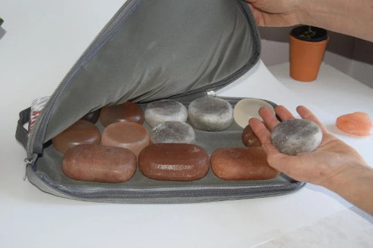 Salt Stone Travel Bag - Large (12 stones)