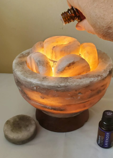 Himalayan Gray Salt Bowl with 6 Professional Gray Salt Stones + Aromadisc