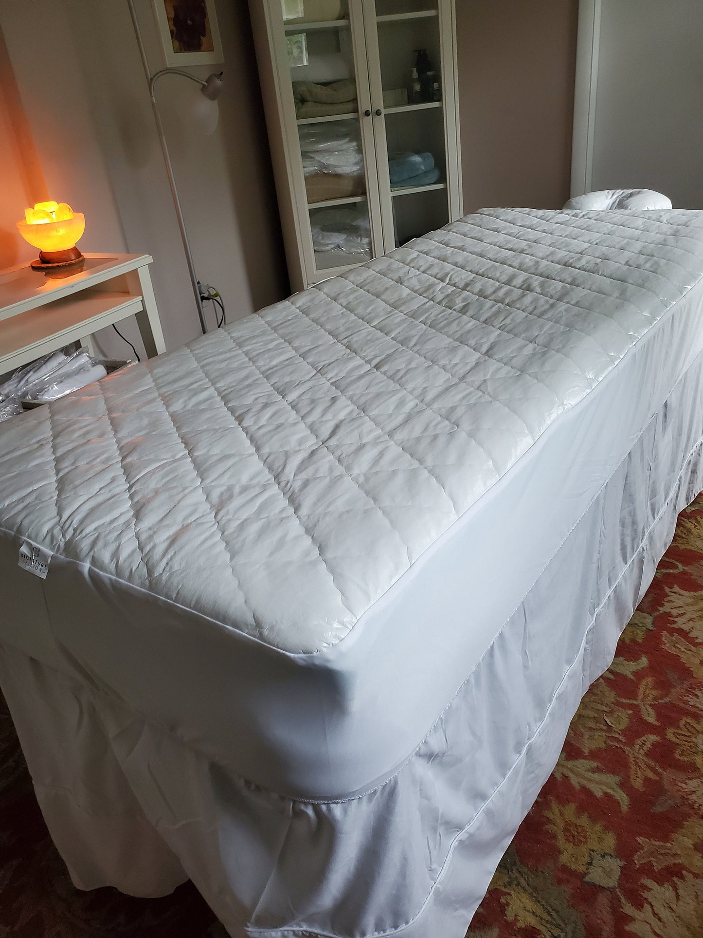 Quilted Waterproof Reversible Massage Table Cover