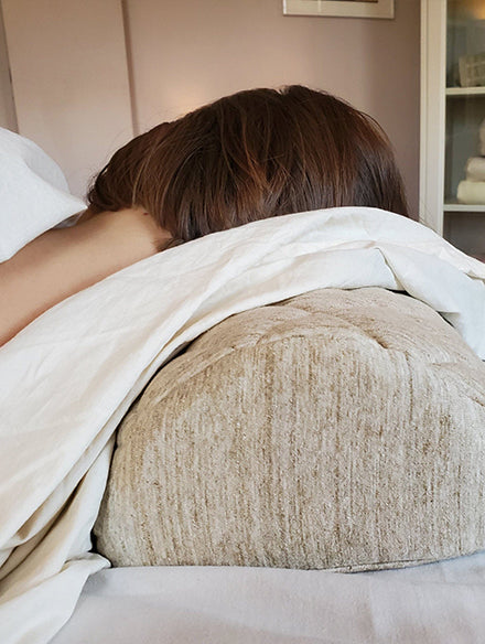 Half Moon Comfort pillow Signature Session