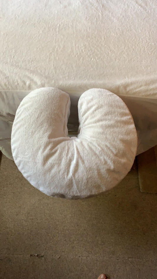 Waterproof and Reversible Face Cradle Cover. Massage Therapist. Massage Table. waterproof cover. cover for massage table