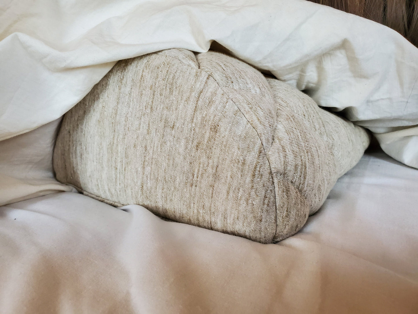 Half Moon Comfort pillow