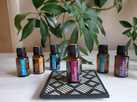 Essential Oil Feminine Balance Blend 'Pink Flowers' - 15ml